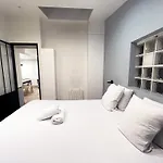 Urban Flat 86 - Charming Paris Central Flat