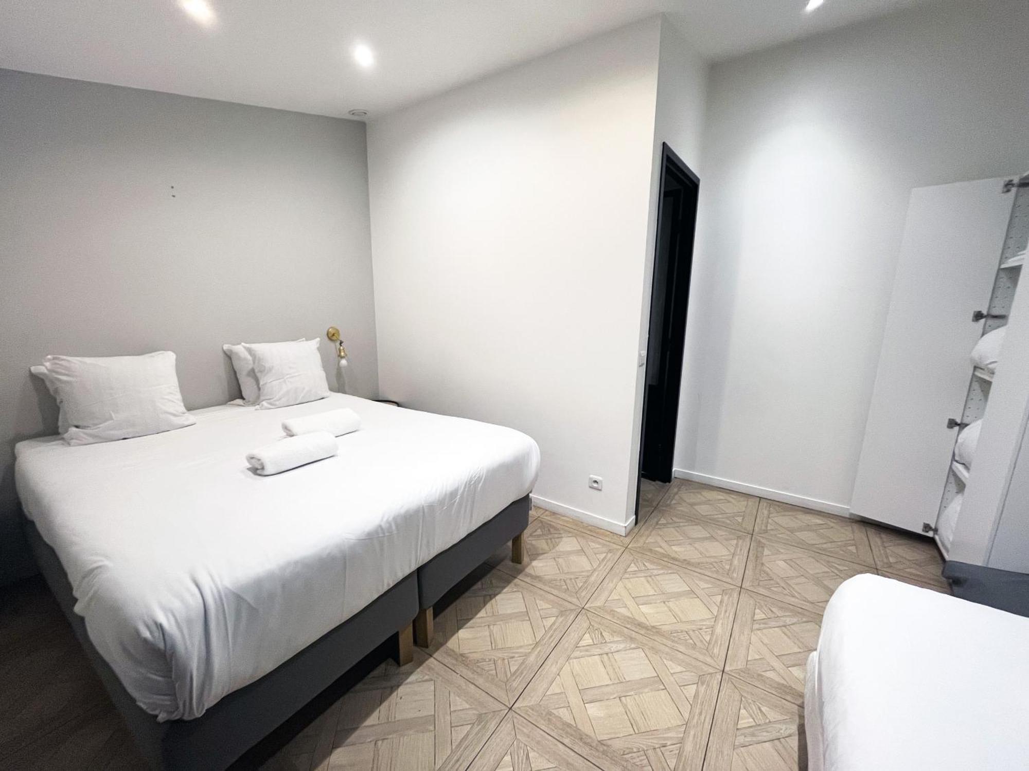 Urban Flat 86 - Charming Flat Apartment *