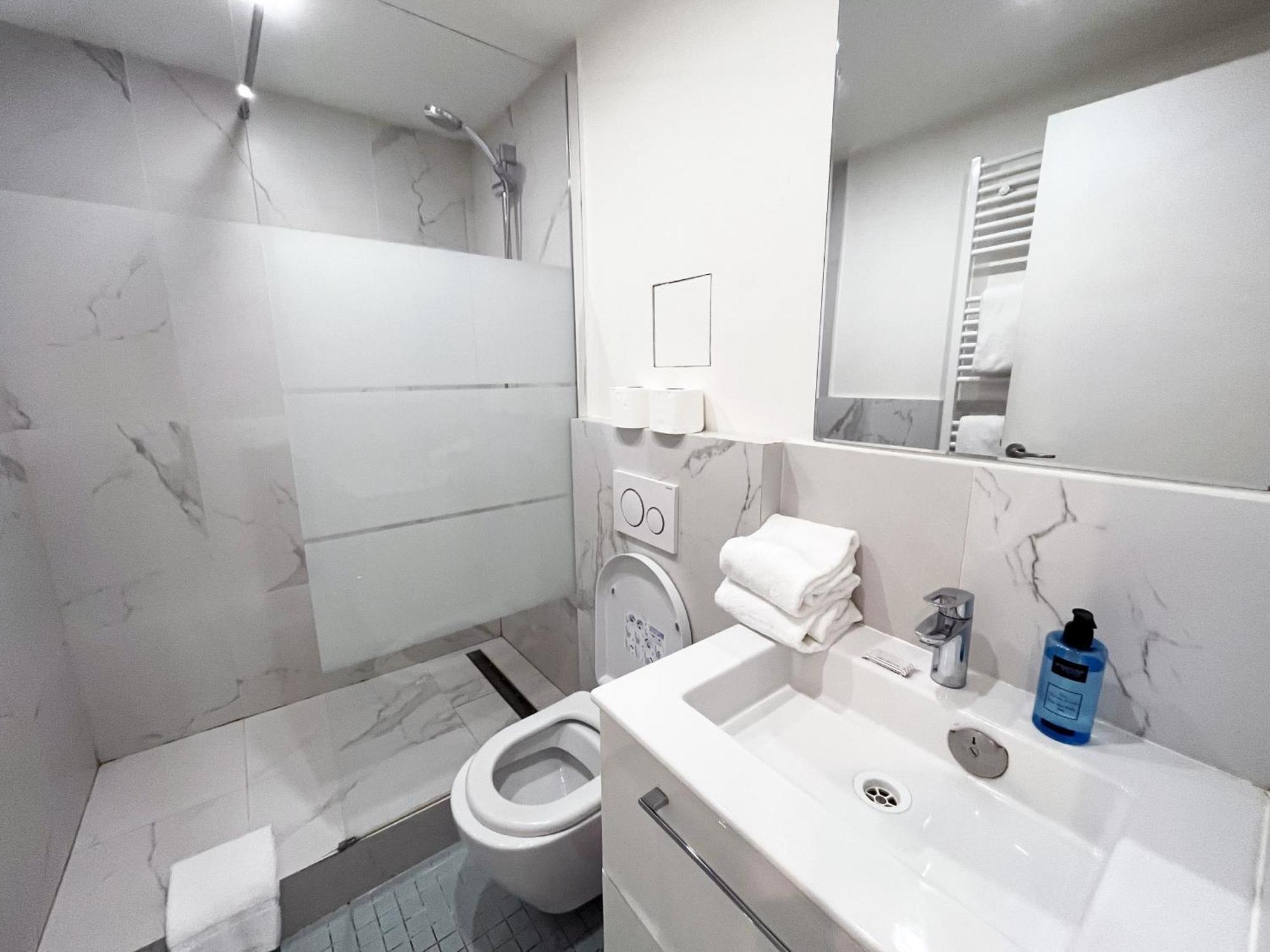 Apartment Urban Flat 86 - Charming Flat *